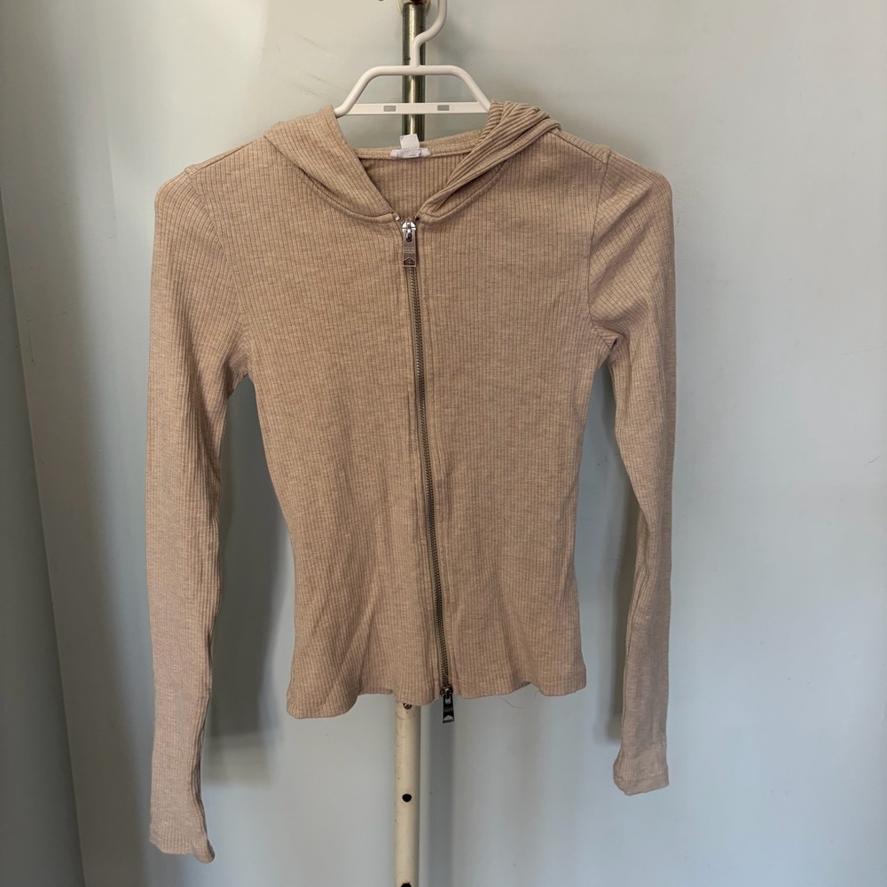 Garage hooded ribbed top